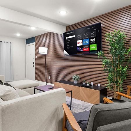 Stylish 2 Bed 1 Mile To Downtown Free Parking Villa Dallas Eksteriør bilde