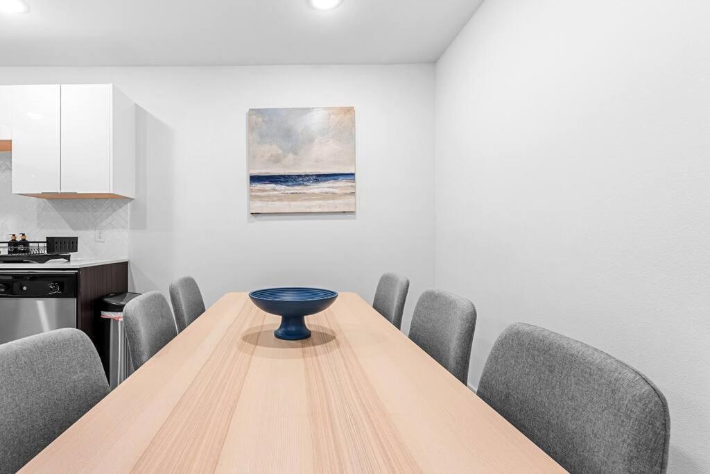 Stylish 2 Bed 1 Mile To Downtown Free Parking Villa Dallas Eksteriør bilde