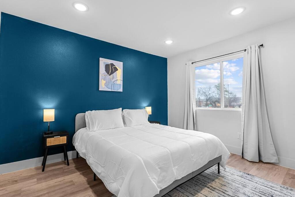 Stylish 2 Bed 1 Mile To Downtown Free Parking Villa Dallas Eksteriør bilde