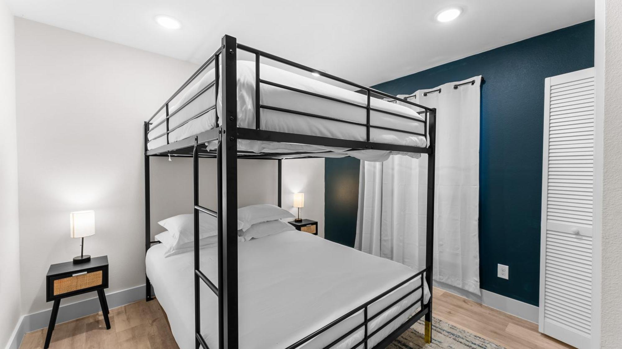 Stylish 2 Bed 1 Mile To Downtown Free Parking Villa Dallas Eksteriør bilde